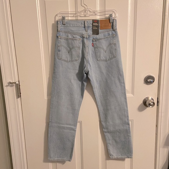 LEVI’S Wedgie Fit Straight Jeans - Picture 8 of 11